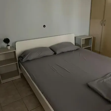 Apartament Center *