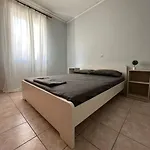 Center * Lixouri